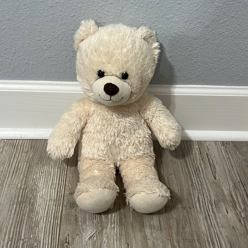 cream build a bear